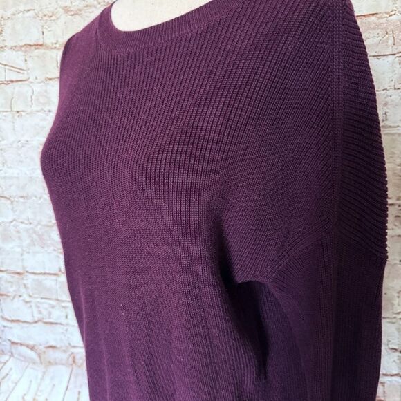Athleta asymmetrical hem rest day sweater - Picture 3 of 6